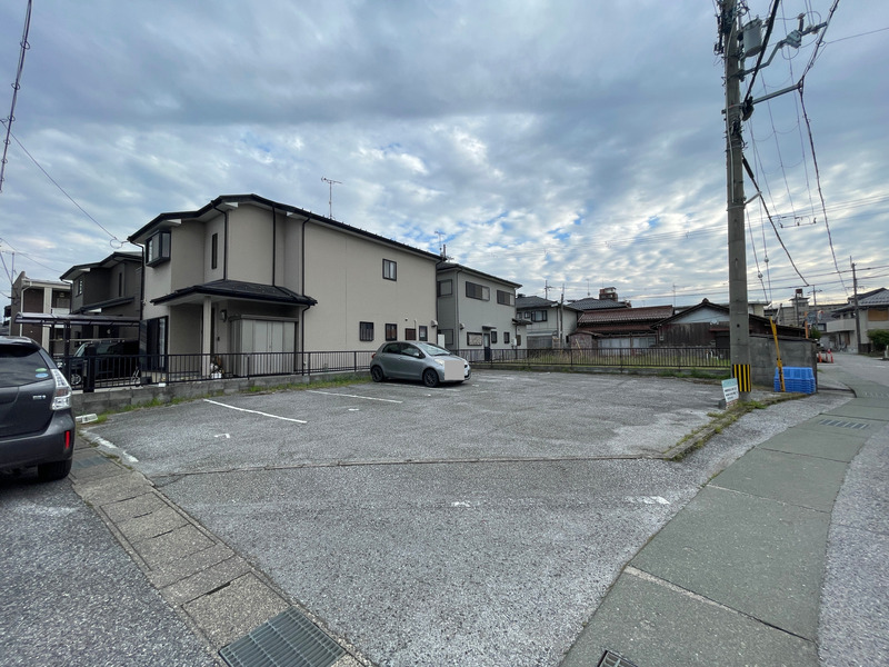 土地と周辺環境の写真